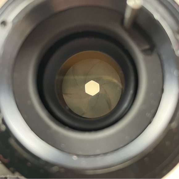 KAMERO LENS AUTO 1:2.8 F=135MM With Case - Picture 4 of 11